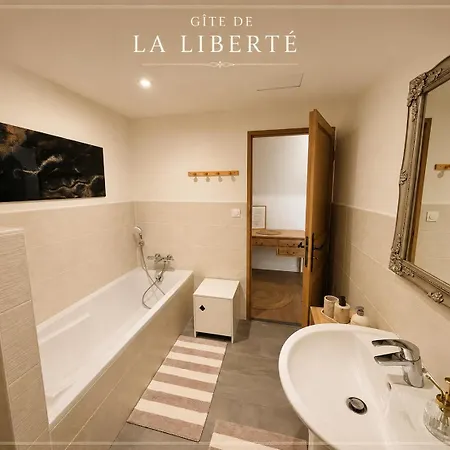 펜션 De La Liberte *